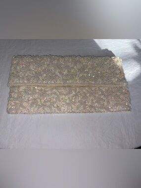 Iridescent Beaded Sequin fold over Clutch - Vintage. Made in Hong Kong